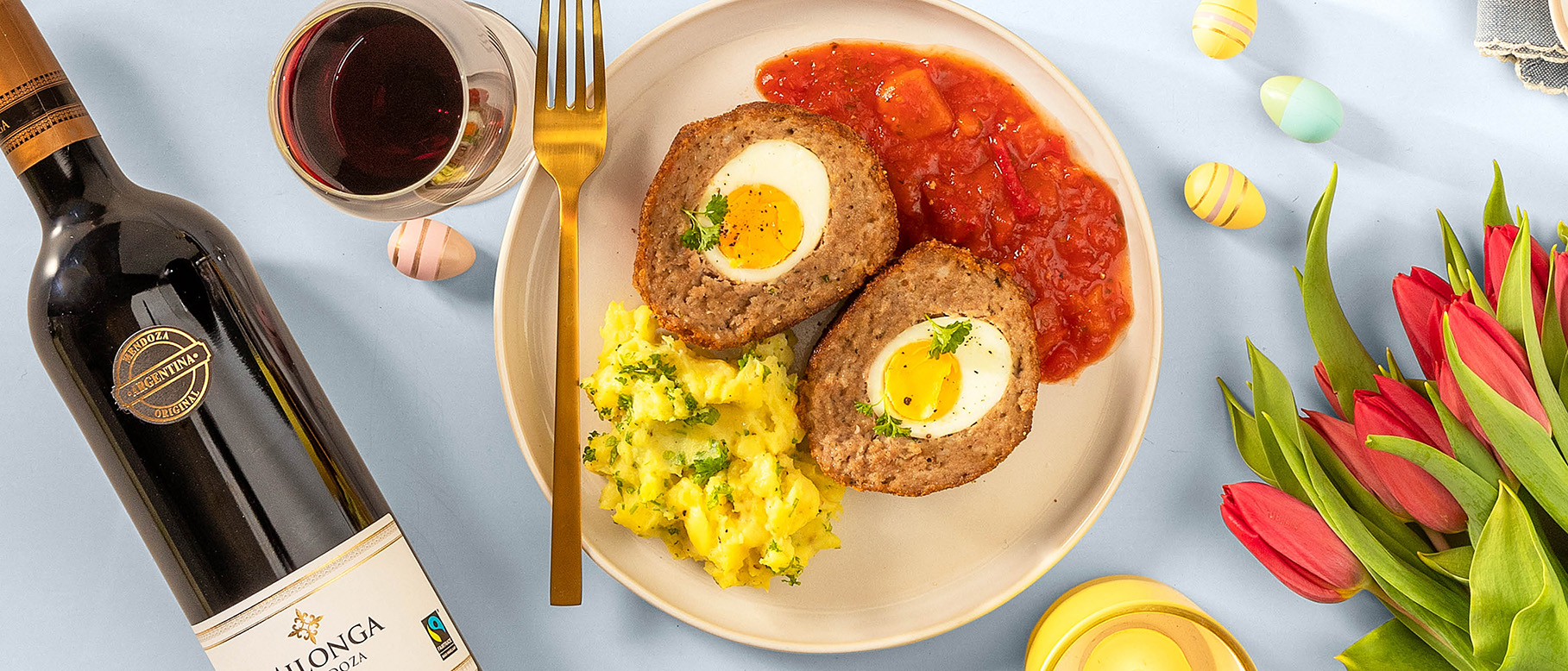 Schwalbennest mit Frühlingspüree und Tomatensoße